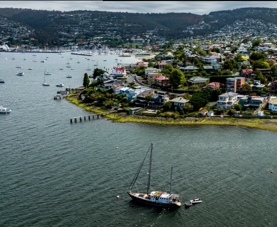 Applications of EZ Connect Float’s pipe floats in Hobart