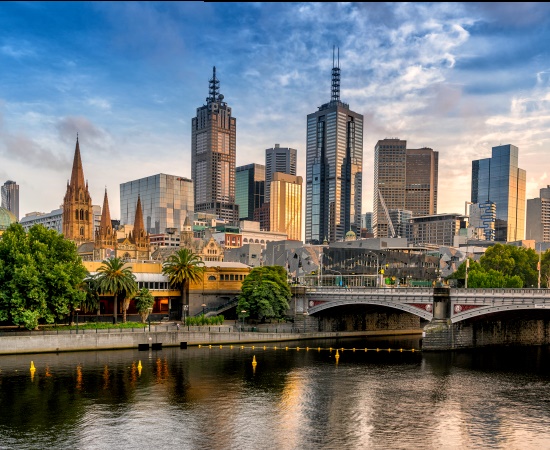 Melbourne utilizes pipe and other floats to maintain its water channels