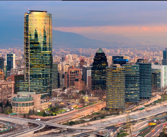 Pipe floats from EZ Connect Floats help the construction industry thrive in Santiago.