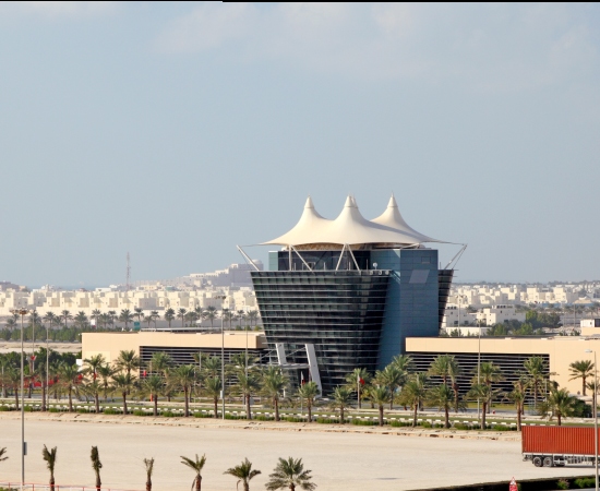 Riffa, Bahrain's Commercial Hub, Diverse Industries, Strategic Location