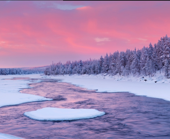 Pipe and Hose Floats in Lapland