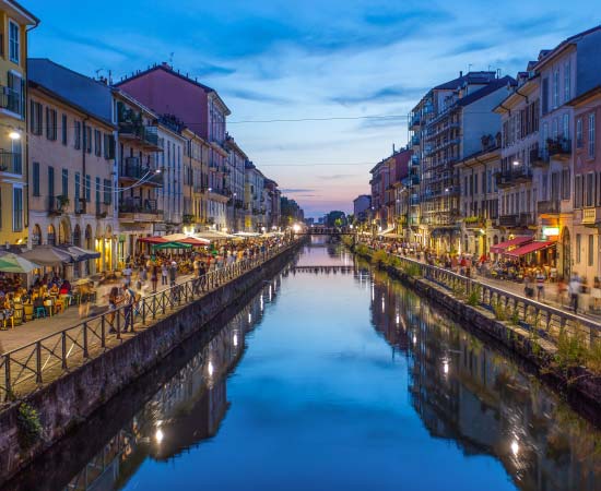 Pipe and Hose Floats in Milan