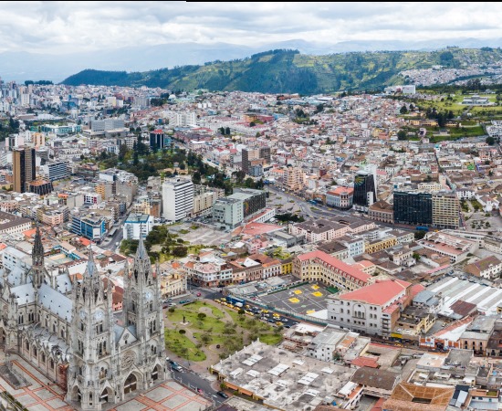 Pipe and Hose Floats in Quito