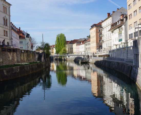 Ljubljana Patented Pipe and Hose Floats provider