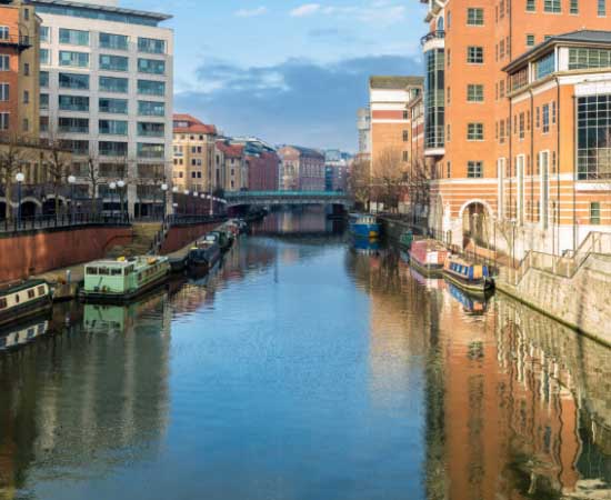 Pipe and Hose Floats in Bristol