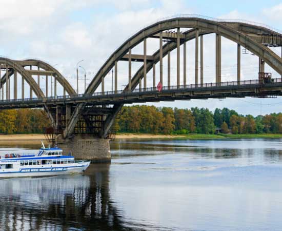 Pipe and Hose Floats in Yaroslavl