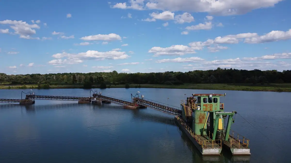 What is a Floating Dredge